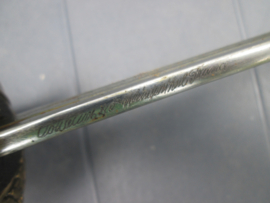 French officers naval sword with marks. Frans marine sabel met op het lemmet 2 keurmerken en op de rand de nam van de maker, zeer nette staat.