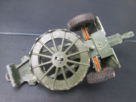 metalen 25 pounder kanon.