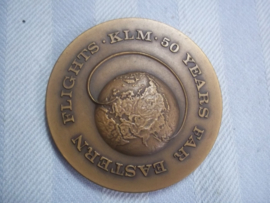 Bronzen penning Verre Oosten vluchten KLM 50 jaar