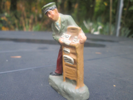 MAROLIN newspaper seller. Krantenverkoper mint staat