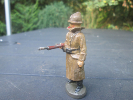 ELASTOLIN Belgium soldier on guard, Belgische soldaat op wacht.