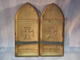 German cigarette case in the shape of the famous Bertha shell. Duits sigaretten etui in de vorm van de kogel uit de Dikke Bertha, Fleissige bertha
