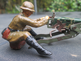 ELASTOLIN Belgium soldier, Belgische soldaat die een machinegeweer bediend, MG werkt. bijzonder stuk