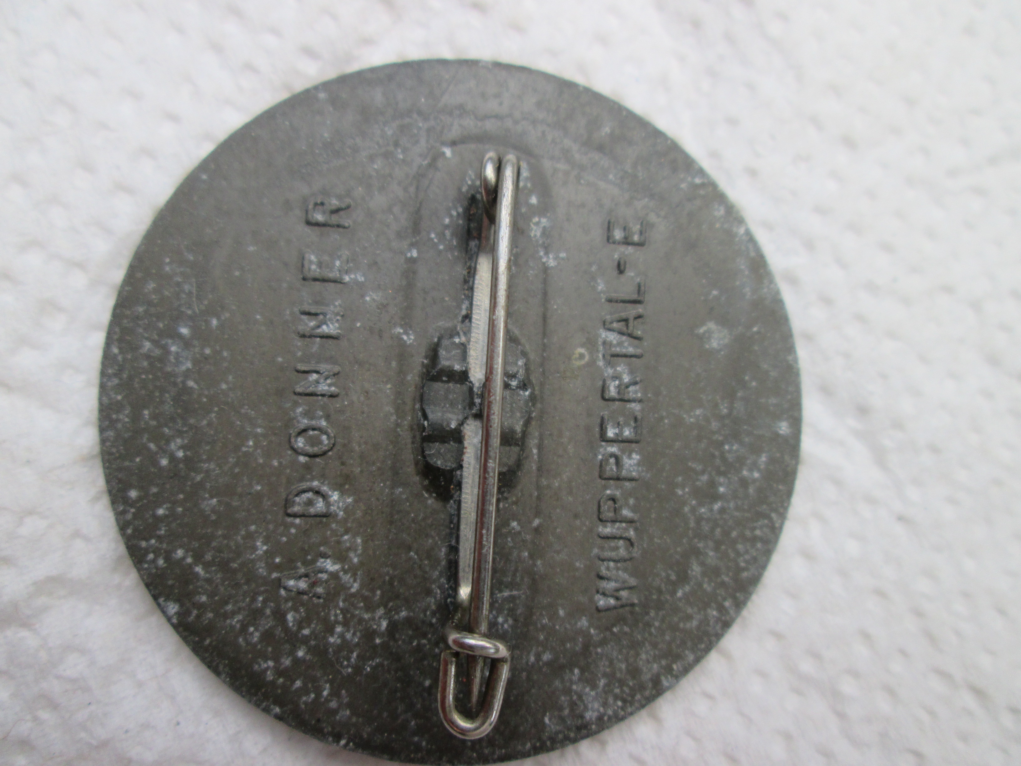 German tinnie, rally badge, Duitse tinnie, N.S.K.O.V. Reichstreffen Berlin 1 Aug. 1937
