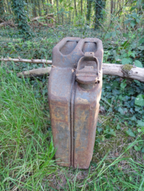 Engelse jerrycan, 1943 War Department gemarkeerd, nette staat.