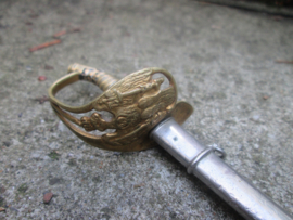 German Prusian sword  miniature letter opener, Duits Pruisisch sabel miniatuur als brievenopener  mooi met adelaar in het handvat.