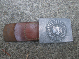 German lightweight Wehrmacht buckle, nicely marked. Duitse koppel gesp Wehrmacht aluminium met leertje markering F.L.L. Lüdenscheid. matching set.