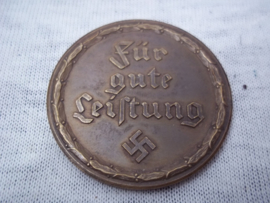 German medal for dog training. Bronzen penning Reichsdienst fur das Deutsche Hundewesen RDH. Gau West - Für gute Leistung.