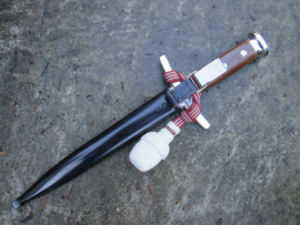 Swiss Army dagger. Zwitserse ponjaard sierdolk onderofficier mooi gemarkeerd in MINT staat.