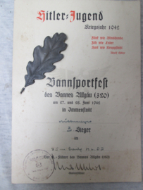 German Hitler- Youth sporting award. Duits Hitler- Jugend H.J. sport oorkonde met lauwertak Bannsportfest 1942