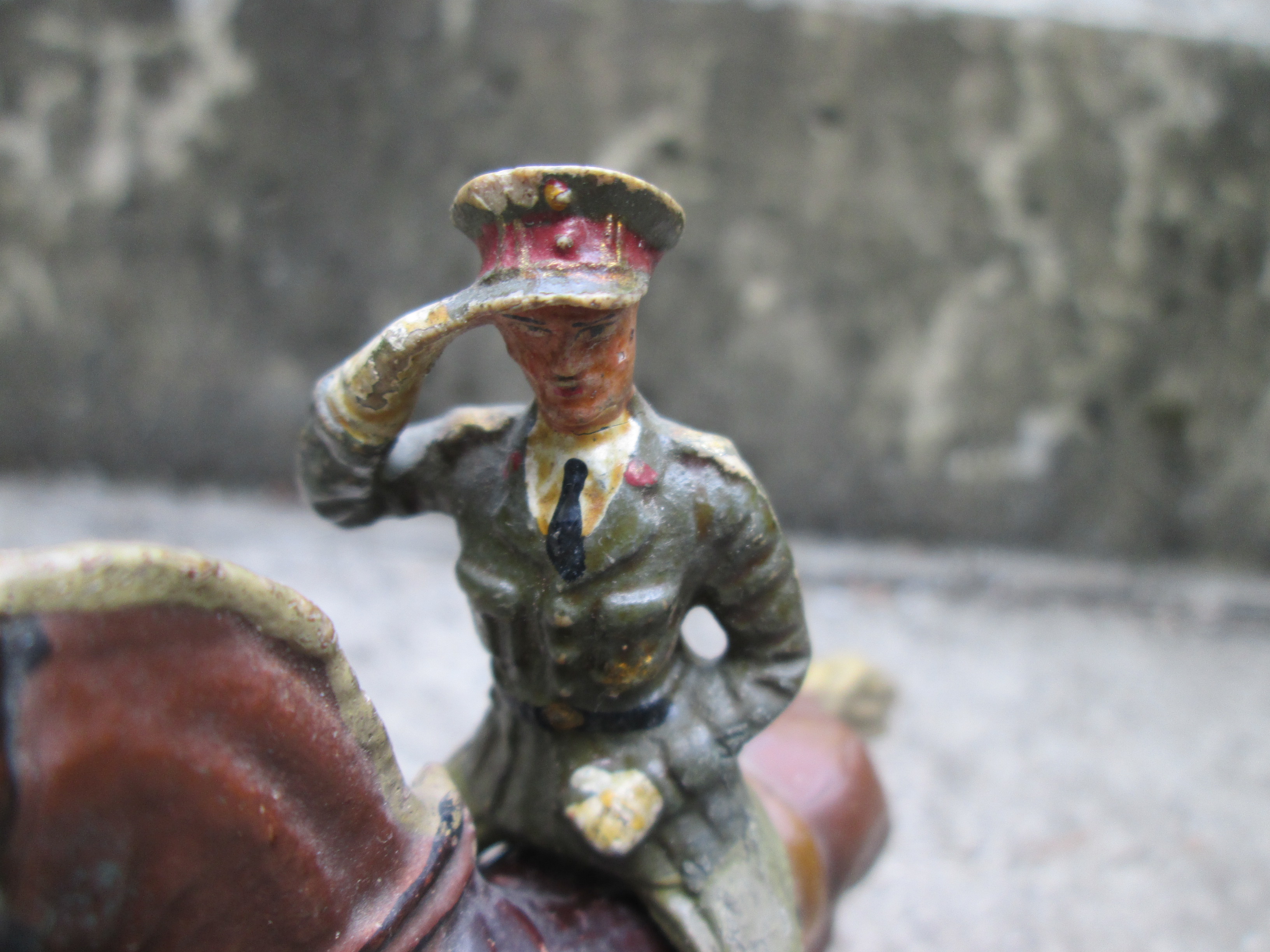 DURSO Belgium king on horse Durso Koning Leopold van Belgie op paard zeer goede staat
