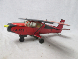 Tin toy aeroplane. Blikken speelgoed vliegtuig, Duitse makelij TipCo, Made in Western- Germany.