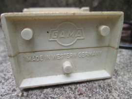 GAMA ESSO extra tankstation. Plastic benzinepomp met figuur. jaren 50/60.