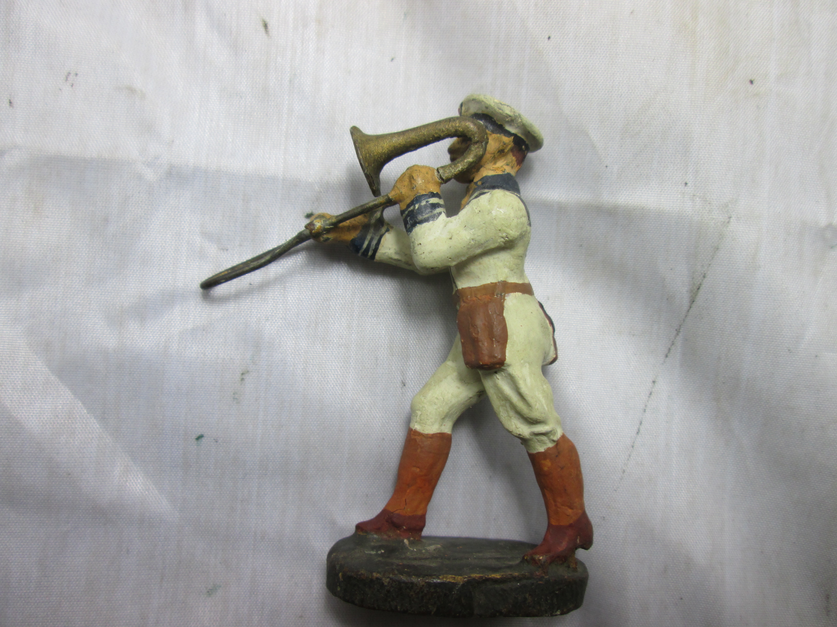 German Navy toy soldier. Duits speelgoed soldaatje Kriegsmarine drumband schuiftrombone.
