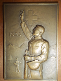 Swiss plaque with soldier 1939. Zwitserse plaquette, soldaat mobiliseert.