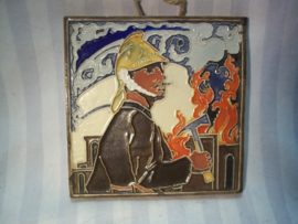 Herinneringstegel, gekleurd, jaren 30-40 van Nederlands makelij.