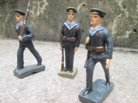 DURSO 3 Dutch sailors 3 Nederlandse Koninklijke marine matrozen.