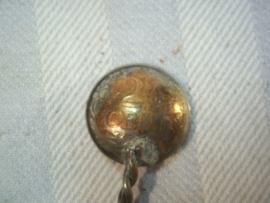 Patriotic spoon with coins, Lepel gemaakt tijdens de bezetting van munten, Koninkrijk der Nederlanden