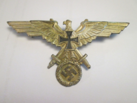 German eagle brest badge KRIEGERBUND, Duits uniform embleem metalen adelaar voor de veteranen organisaties  gemarkeerd ges.gesch. zeer bijzonder stuk zeer nette staat.