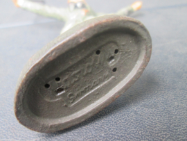 ELASTOLIN German officer with sword. Duitse officier met sabel.