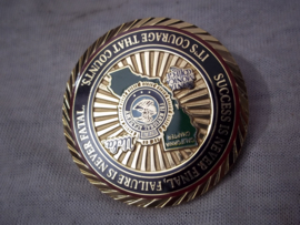 US Police coin. Amerikaanse politie penning. FBINAA President 2018-20919 Johnnie Adams FBI National Academy California.