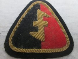 Dutch collaboration NSB- WA cap badge. Nederlands petembleem NSB-WA met wolfsangel.