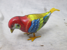 Tin toy bird, made in the US zone Germany, working. Blikken vogeltje werkend jaren 40-50.