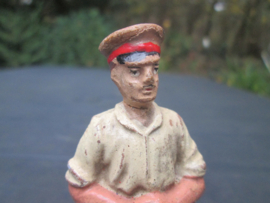 ELASTOLIN German officer WW1. 10 cm. Duitse officier WO1 met pet.
