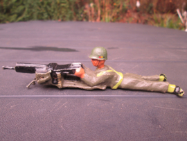 DURSO Belgium soldier with MG. Belgische soldaat met Machine geweer jaren 60