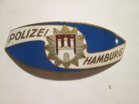 German police badge, Duits politie embleem brevet POLIZEI HAMBURG, mooi geemailleerd embleem met speld en maker j. Fleck - Hamburg.