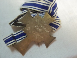 German mothercross silver. Duitse medaille moederkruis met lint zilveren uitvoering, emaille 100%