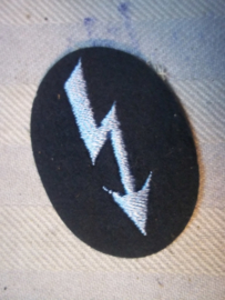 German sleeve badge signal light blue colour. Duits mouwembleem verbindingen licht blauw.