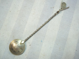 Dutch patriotic spoon Queen Wilhelmina in occupied Hollans. Nederlandse lepel Koningin Wilhelmina Nederland zal zegevieren