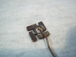 German member pin enameled swastika nicely marked M4 - RzM Duits sympathisanten spel emaille en mooi gemerkt TOP