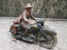 Belgium soldier on motor duo sit. Belgische soldaten op motorfiets zeldzaam stuk.
