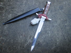 Swiss Army dagger. Zwitserse ponjaard sierdolk onderofficier mooi gemarkeerd in MINT staat.