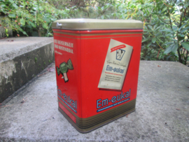 German/ Austrian rare tin. Duits Oostenrijks blik welke weinig tegenkomt in deze staat Dr.C.Saldan - EM-Eukal. hoest pastilles.