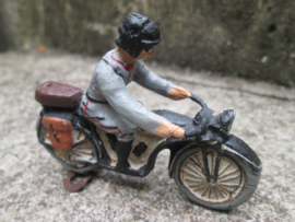 Unmarked German NSKK motorcyclist. NSKK motorrijder goede staat.