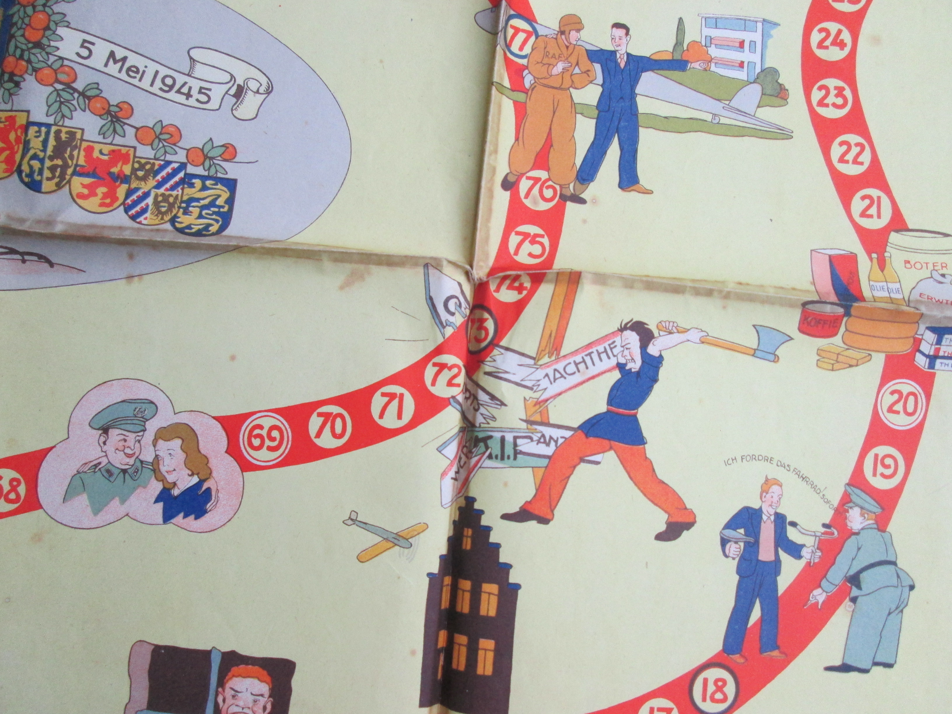 Bevrijdings spel Laf en Flink tijdens Hinkepink, Hinkepink staat voor Seyss- Inquart, leuk compleet spel bespeelde staat.