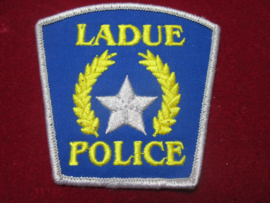 Sleeve badge LADUE POLICE.