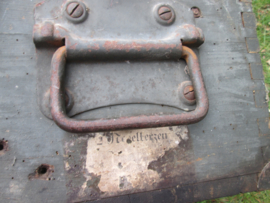 German ammo box. Duits houten kist voor 12 Nebelwerfer granaten. met Wa. stempel.