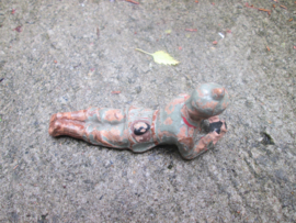 ELASTOLIN 10 cm. German soldier played condition. Duitse officier met pickelhaube zwaar bespeelde staat.