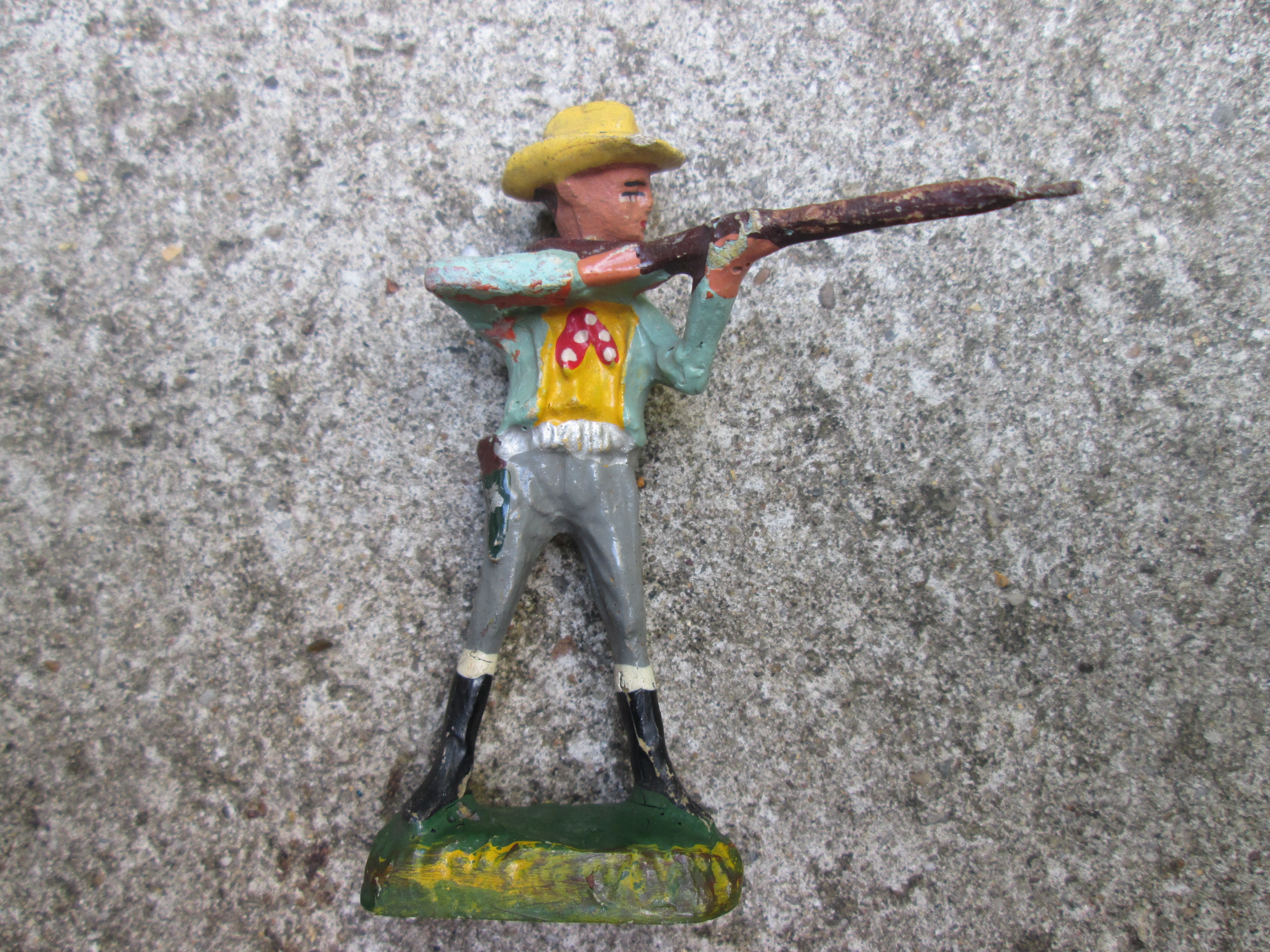 DURSO cowboy with rifle. Cowboy met geweer