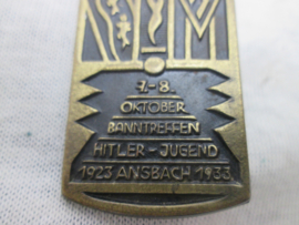 German tinnie, rally badge, Duitse tinnie. H.J.  7-8 OktoberBanntreffen Hitler- Jugend 1923- Ansbach 1933.