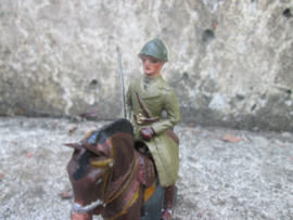 DURSO Belgium officer on horse. Belgische officier op paard in lange mantel, leuke set.