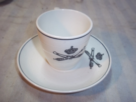 Cup and saucer Dutch artillery. Kop en schotel Veldartillerie, Petrus Ragout voor 1940