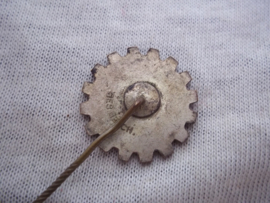 German stickpin, tinnie, Duits draagspeldje zeldzaam, very rare, DAF werber, nicely maker marked, gesgesch.