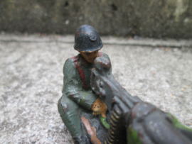 ELASTOLIN Dutch soldier behind machine gun Nederlandse soldaat bediend de schwarzloser mitrailleur.