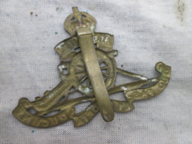 British cap badge Royal Artillery, first world war Engels petembleem Veldartillerie