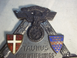 German plaque of the NSKK Taunus orientierungsfahrt NSKK Motorgruppe Westmark 1938, Duitse plaquette NSKK met maker Adam Donner Elgerfeld.